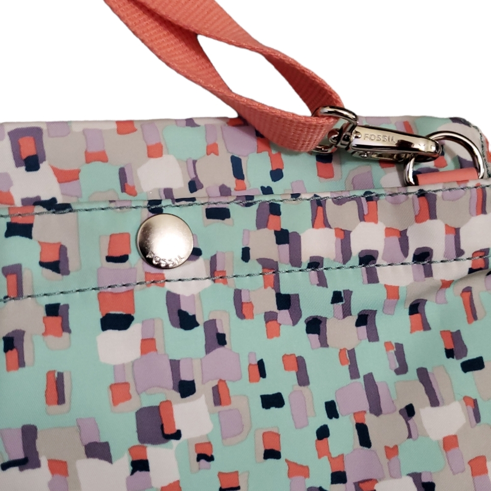 Fossil Thin Crossbody Purse - Picture 3 of 13